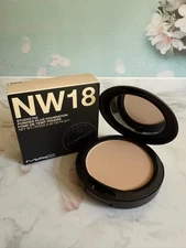 NW18 ~ MAC Studio Fix Powder Plus Foundation, Original Formula, Full Size, NIB