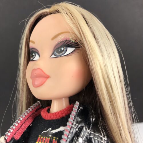 Muñeca Bratz Rock Angelz Cloe 2001 MGA traje original - Imagen 11 de 13