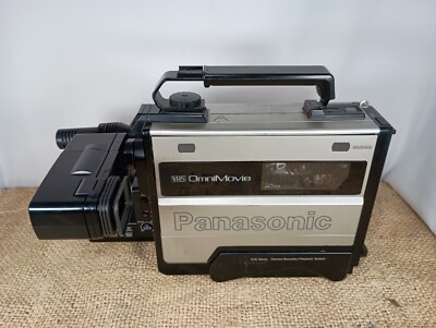 Panasonic VHS PV-200D OmniMovie Camera Recorder/Playback