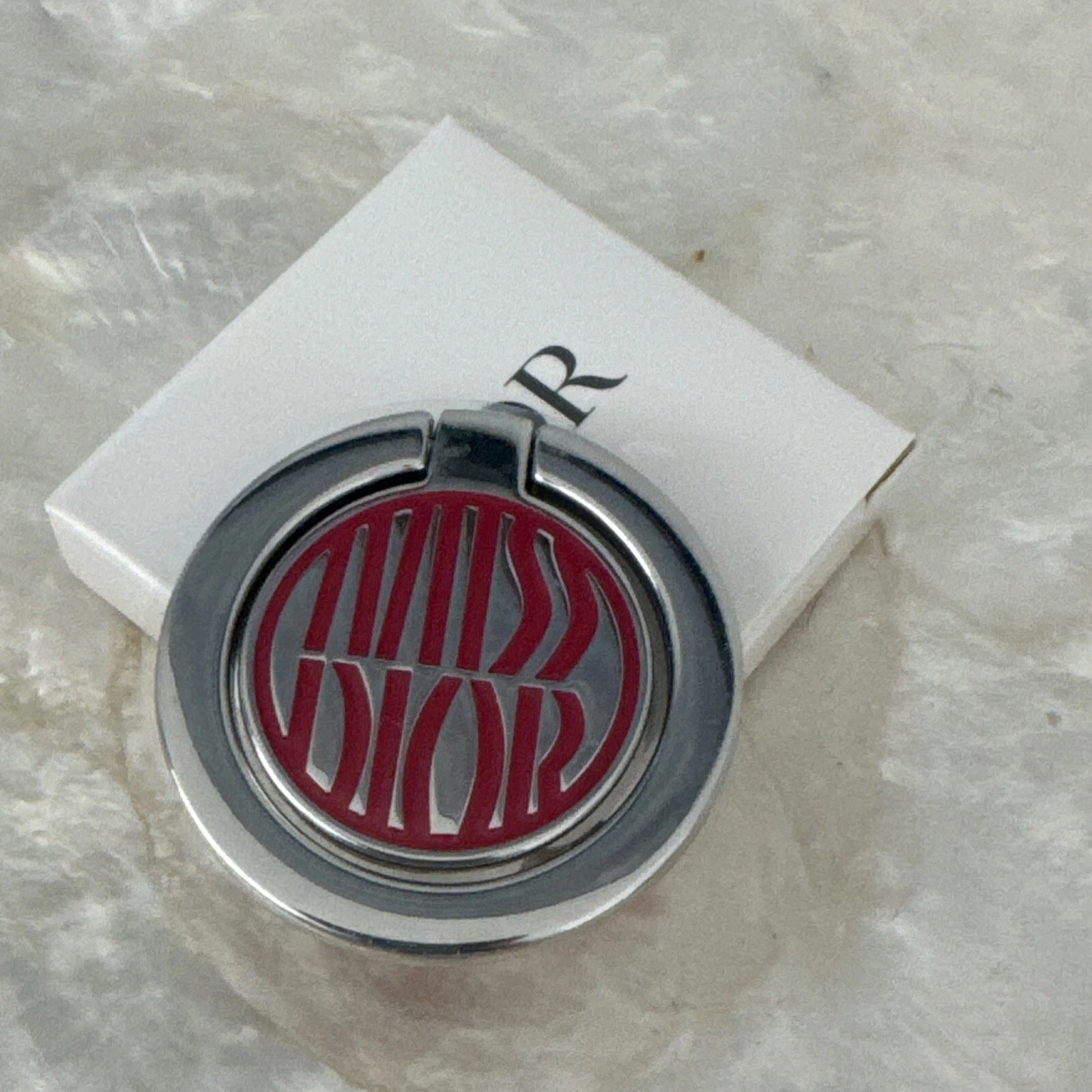 BAGUE OU SAC BRELOQUE SMARTPHONE DIOR MISS DIOR NEUF DANS SA BOÎTE
