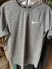 Nike Dry-Fit Short Sleeve Hydroguard T-Shirt UPF 40  SWIM Unisex Size Small