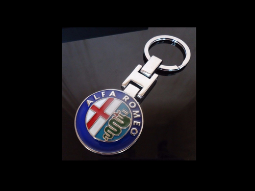 PORTACHIAVI ALFA ROMEO 147 156 159 GT MITO GIULIETTA STEMMA LOGO MARCHIO KEY - Foto 2 di 2