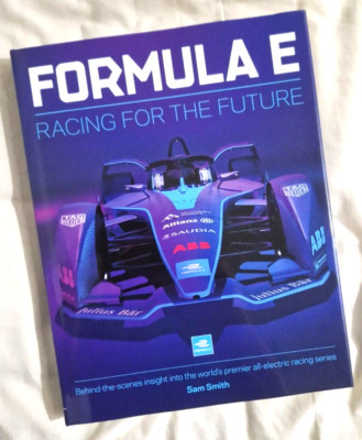 Formel E Handbuch - 9781910505687 Rennen für die Zukunft hinter dem Buch Sam Smith