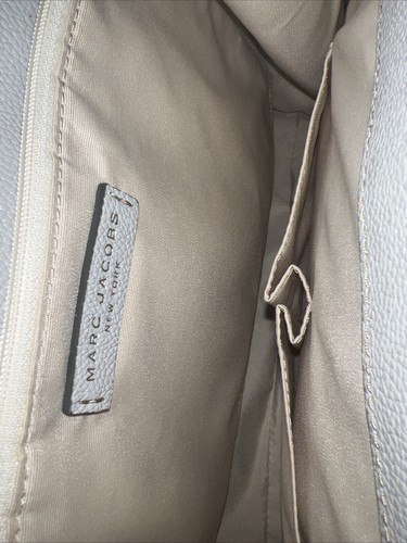 Marc Jacob’s (Light Grey) Large Cow Leather “Gorgeous” Handbag (NWT) - Picture 6 of 13