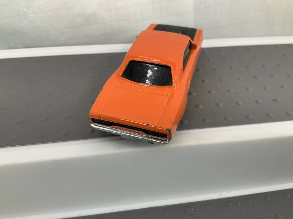 Mattel Fast N Furious 1970 Plymouth Roadrunner Orange Die Cast 1:55 - Image 4 of 4