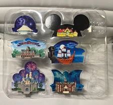 2004 (6) Disney Magic Kingdom Attractions Mini Vignettes Pieces Replacements