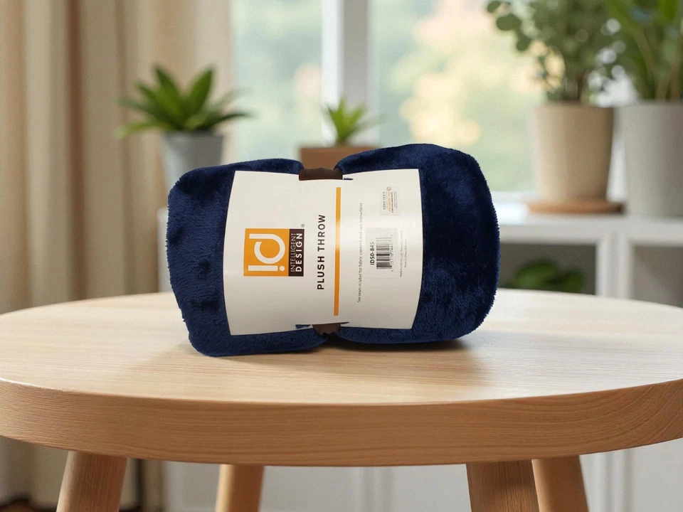 2 PACK LUXURY OVERSIZED NAVY PLUSH THROW BLANKETS 60X70 ULTRA SOFT MICROLIGHT - Image 4 of 4