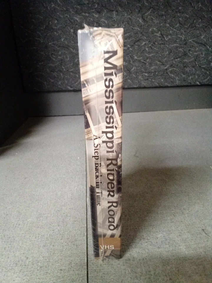 Mississippi River Road Plantation Tour VHS Sealed - Image 4 of 4