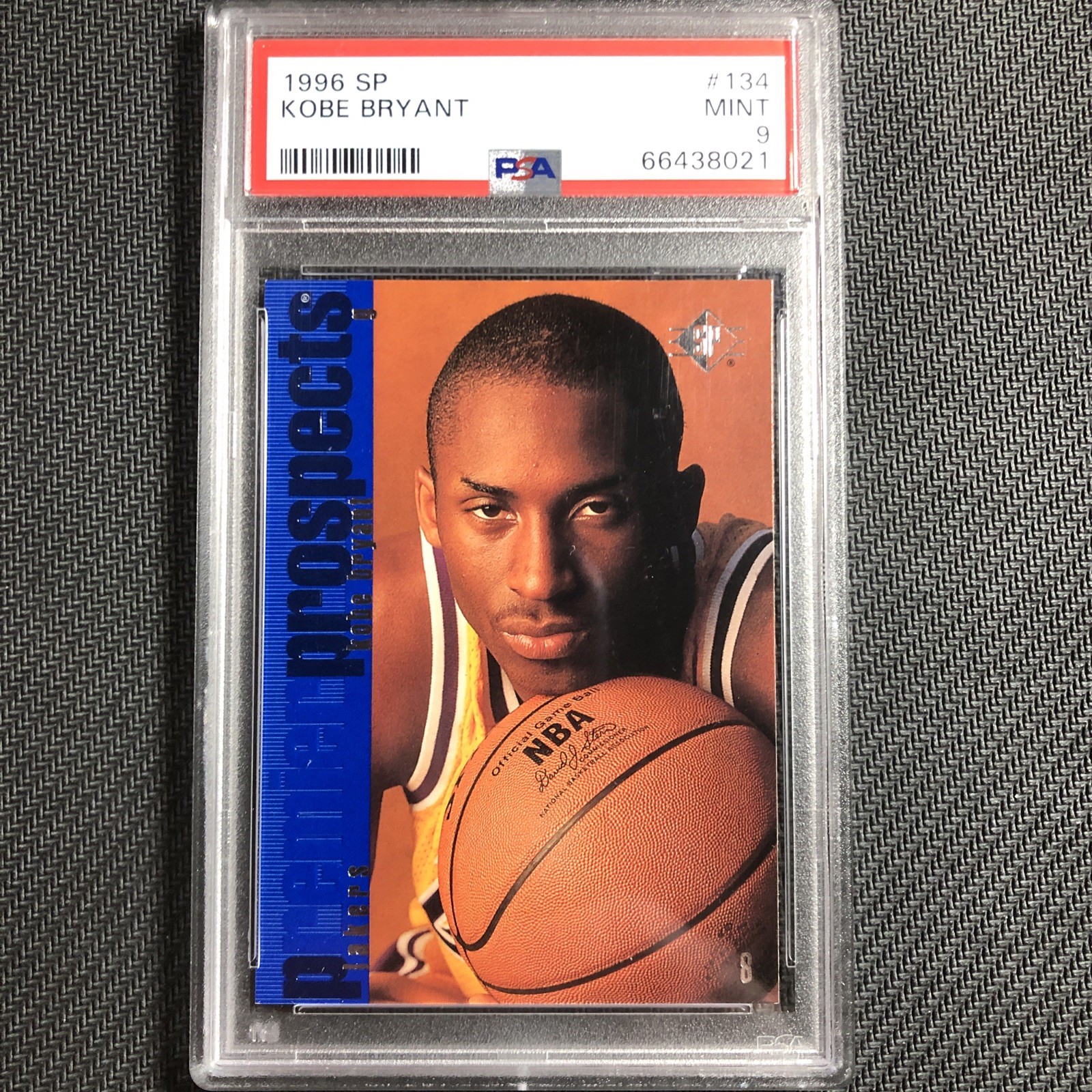 KOBE BRYANT 1996 SP #134 PSA 9