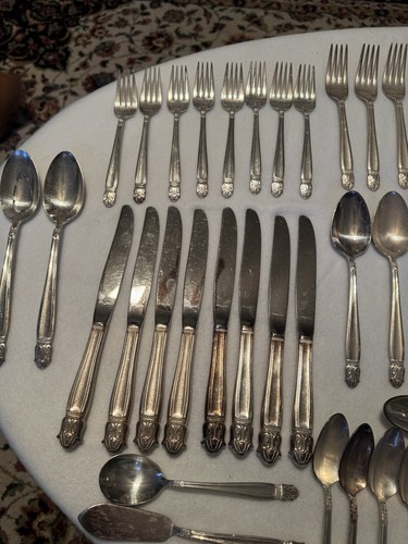 Holmes and Edwards Danish Princess 53 Pc SilverPlate Flatware Silverware In Box - Picture 8 of 9