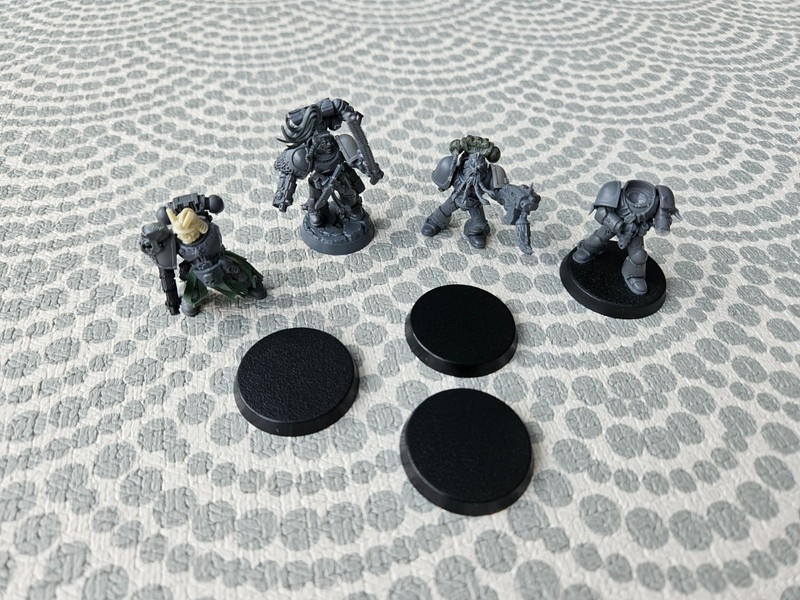 4 Space Wolves Miniatures Spares Ragnar Blackmane OOP Rare Warhammer 40k