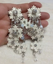 Lunch at The Ritz "Snow Flurry" snowflake post earrings