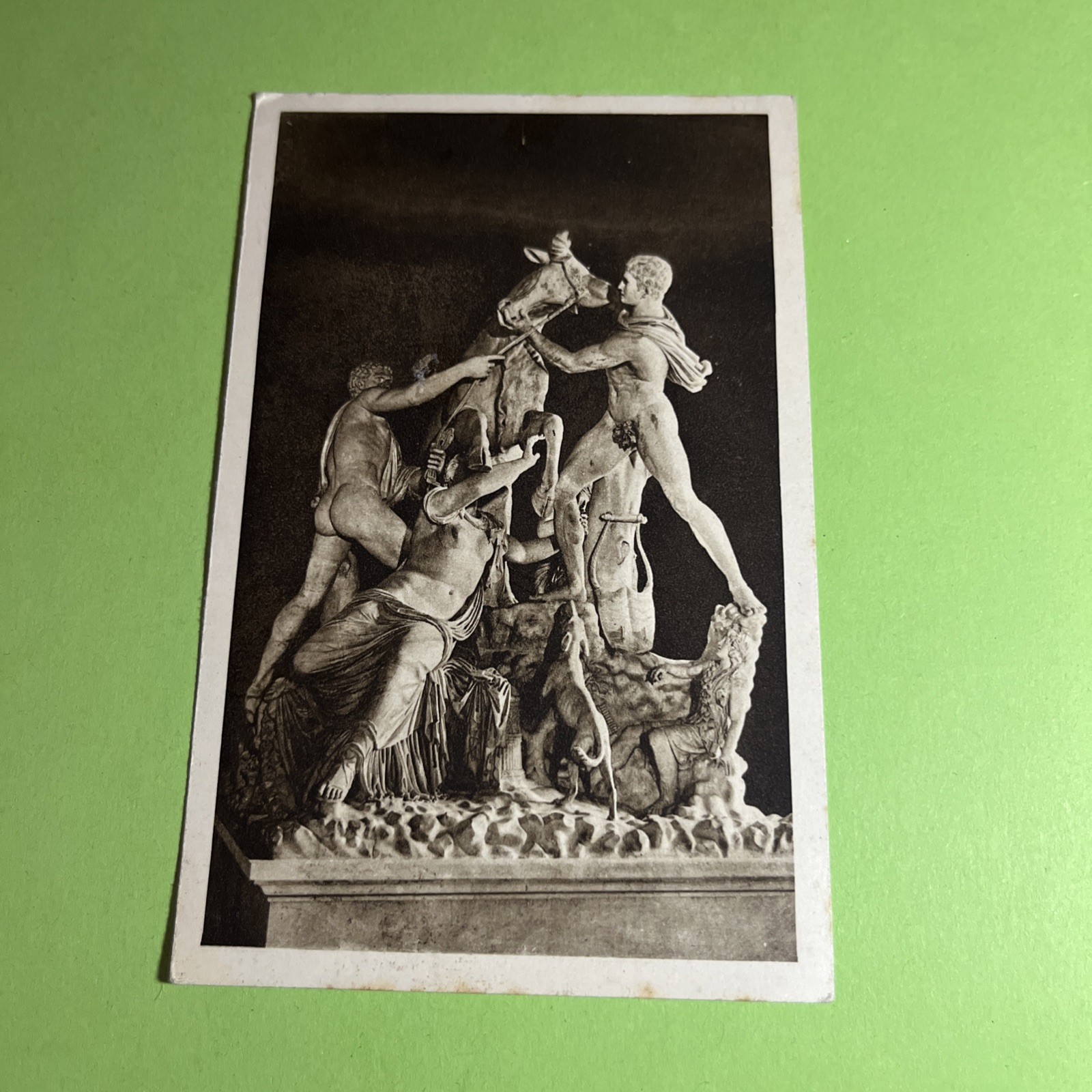 NAPOLI MUSEO NAZIONALE TORO FARNESE BIANCO E NERO - CARTOLINA PICCOLA