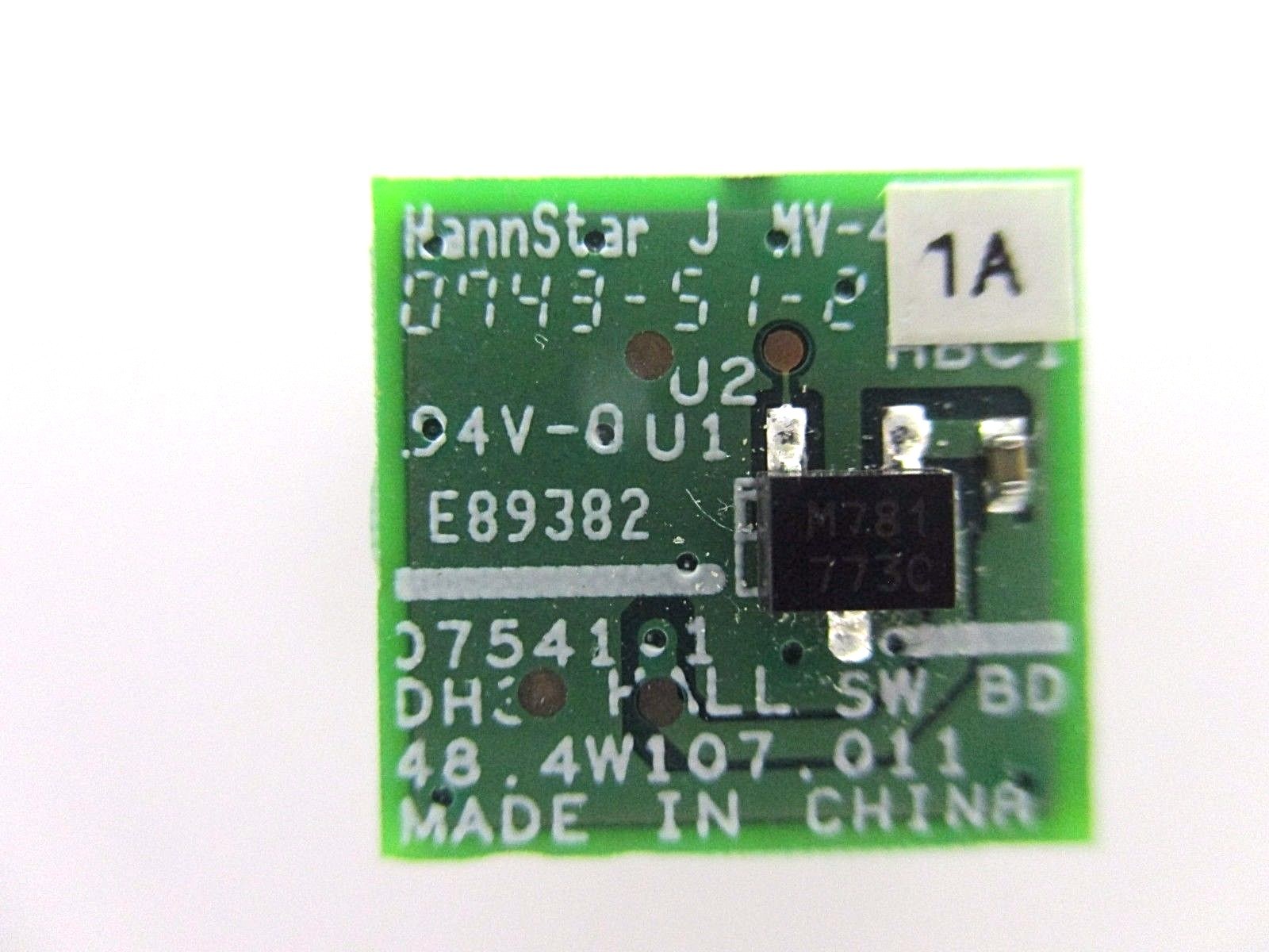 DELL XPS M1530 GENUINE HALL SWITCH BOARD 48.4W107.011 07541-1