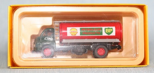 LLEDO VANGUARDS VA7001 BEDFORD S TYPE TANKER BOXED - Picture 8 of 12