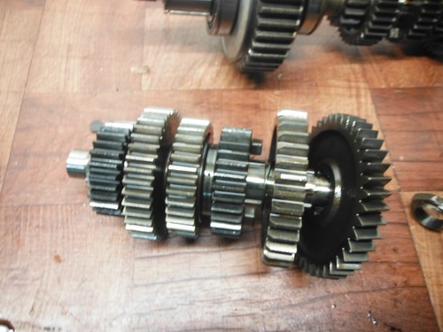 1987 honda goldwing 1200 ENGINE MOTOR TRANSMISSION TRANNY GEARS 23211-MG9-000 - Picture 7 of 9