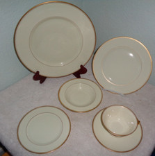 24pc FRANCISCAN Masterpiece China Ivory Gold Trim Dinnerware Set California