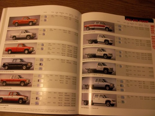 MINT ORIGINAL 1993 CHEVROLET CHEVY PICKUP TRUCK DEALER SALES BROCHURE BOX 288 - Picture 5 of 10
