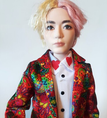 BTS K-Pop Bangtan Boys Idols V Fashion Barbie Doll 2019 Mattel