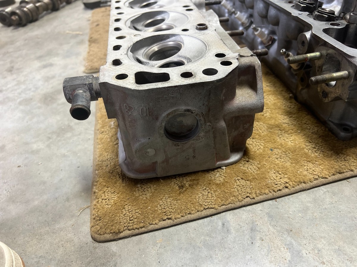 Early Model 70-83 Datsun 280Z 280ZX E88 Cylinder Head L28 Engine