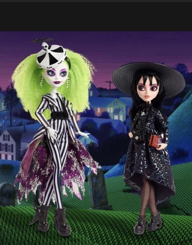 Mattel Creations Beetlejuice & Lydia Deetz Monster High Skullector Doll