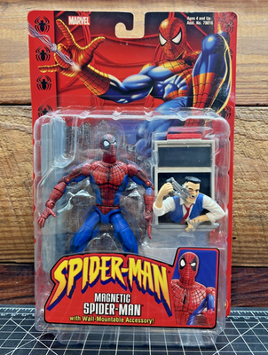 Magnetic Spider-man Figure With Wall Mountable Accessory ToyBiz