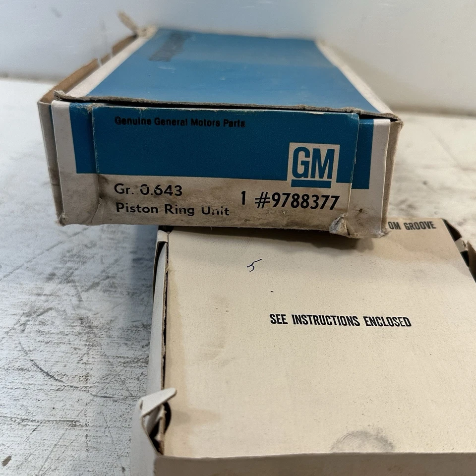 Vintage OEM GM 9788377 Piston Ring Unit Set Standard Pontiac 400 428 V8 Engine - Image 3 of 4