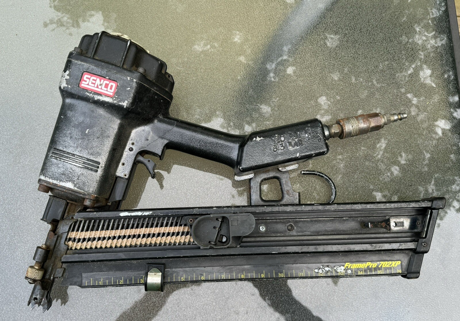 Senco FramePro 702XP Full RoundHead Nail Gun Framing Home Construction