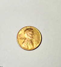 1982  D  mint  mark  bronze  colored  circulated. Lincoln Cent / Penny