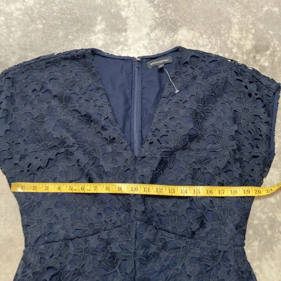 Banana Republic Dress Womens 14 Navy Blue Crochet Lace Floral Dolman Sleeve - Image 3 of 4