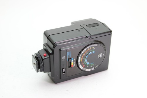 Minolta Auto 200X Flash with Hot Shoe Mount (#2668) - Photo 3/3