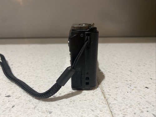 RICOH CX2 Compact Digital Camera 10.0MP Optical Zoom 10.7x - Picture 4 of 7