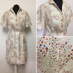 vintage dress with pockets