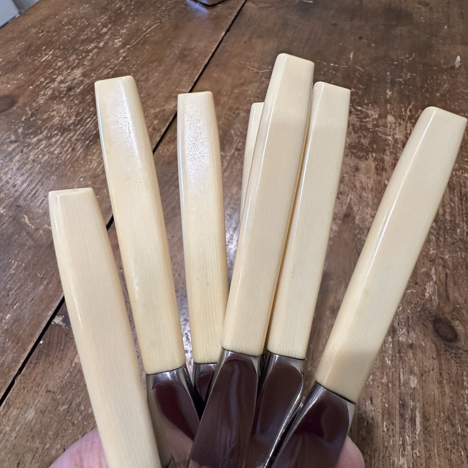 Vintage Viners of Sheffield-England Butter Knives Celluloid Handles Set of 6