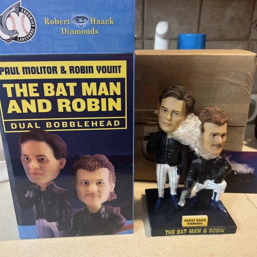 Chinooks Paul Molitor/Robin Yount-The Batman And Robin Dual Bobblehead-With Box