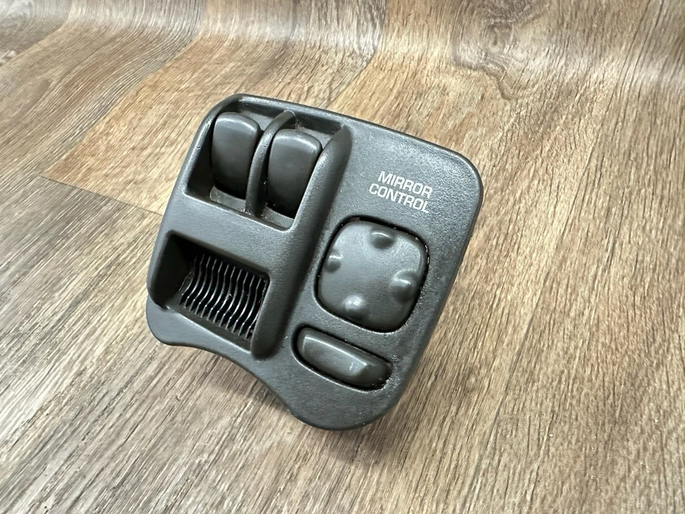 00 01 02 INTERRUPTOR DE VENTANA ELÉCTRICA MAESTRO SATURNO SC1 SC2 cupé 21024029. BE7 Foto 2 de 4