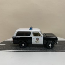 Greenlight LAPD 74-80 1977 Dodge Ramcharger LA Metropolitan Police SUV 1:64 NM