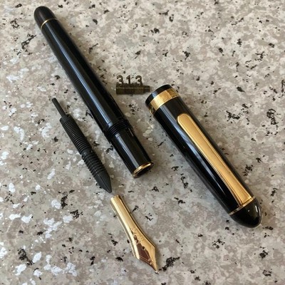 PLATINUM 3776 Century 14K Gold Fountain Pen B Nib Black Overhauled
