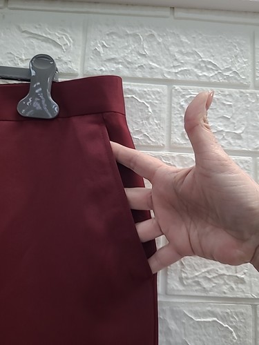 New Elegant Gentiluomo 2 Piece Burgundy Nehru Collar Suit Size 46/40 (US) - Picture 14 of 17