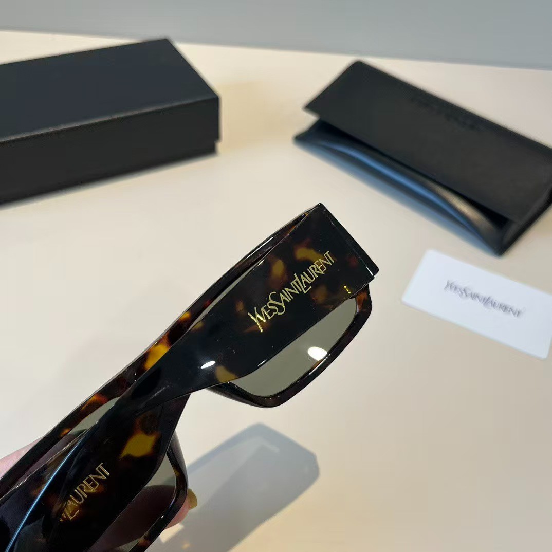 Saint Laurent Fashion Hawksbill  Square Frame Sunglasses 57-18-140 thumbnail 8