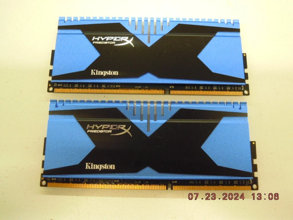 PC3-17000 (DDR3-2133) Bus Speed Computer RAM 16 GB Total Capacity