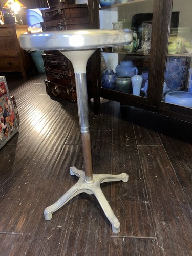MCM INDUSTRIAL STEEL ADJUSTABLE SWIVEL Kuwanee MFG Factory School Work Stool - Picture 5 of 12