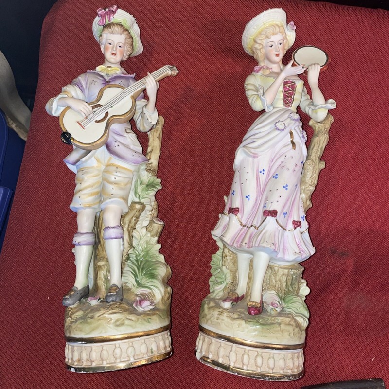 Man & Woman 16” porcelain statue 1950s musical instruments guitar Tambourine