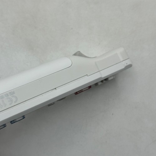 Nintendo Wii Remote Controller With Nunchuck White - Picture 5 of 10