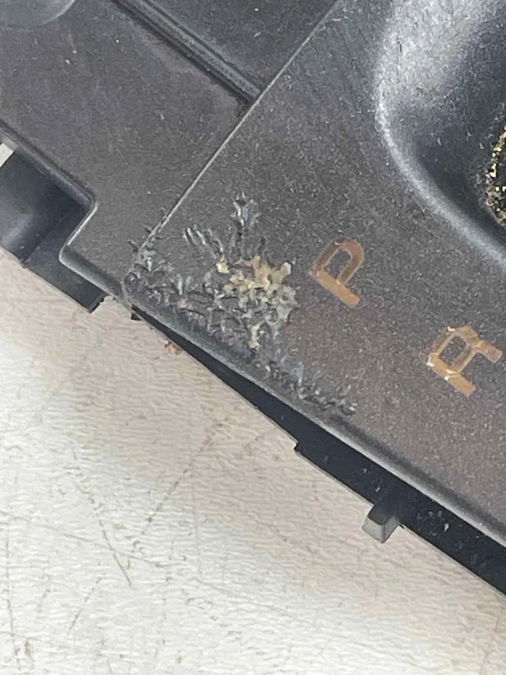 Portavasos de ajuste de palanca de cambios AT con perilla 5059214 se adapta a Chevrolet Impala 14-20 ver fotos Foto 3 de 4