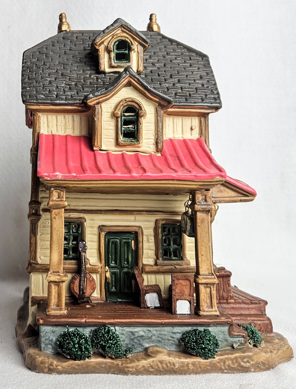 Picture 5 of 19