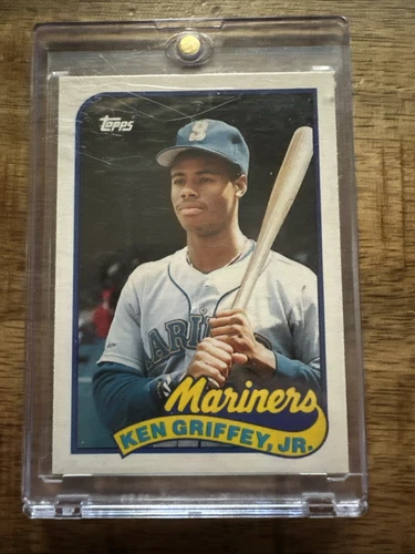 1989 Topps Traded - #41T Ken Griffey Jr (RC)