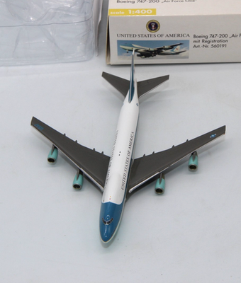 Herpa Wings Boeing 747-200 Air Force One 1:400 Scale #560191 Boxed