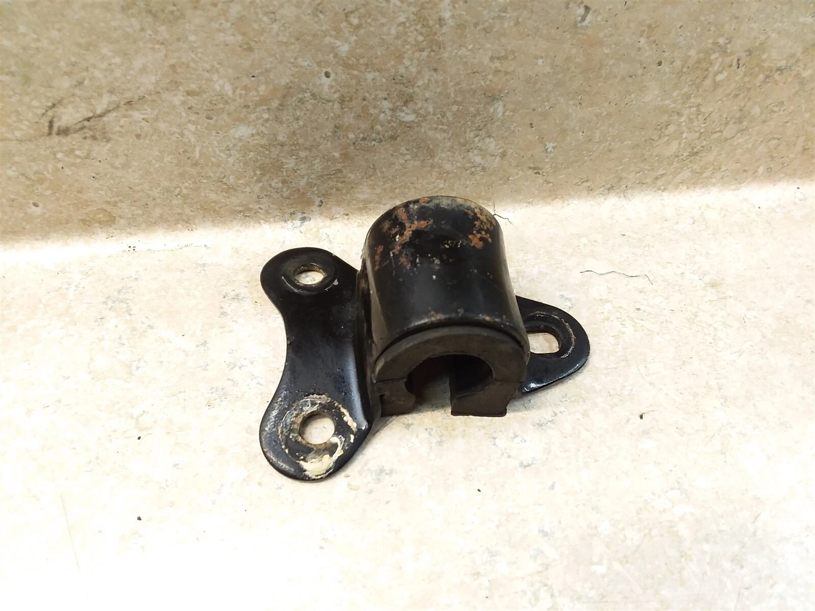 Honda 360 CL CL360 CB360 Rear Fender Bracket 1976 PA AP-319