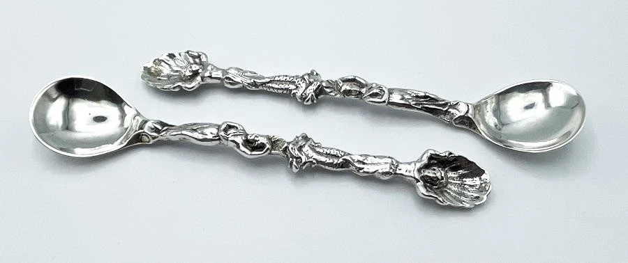 RENAISSANCE DESIGN SILVER SPOONS CONTINENTAL MERMAIDS SHELL DESIGN - Image 2 of 4